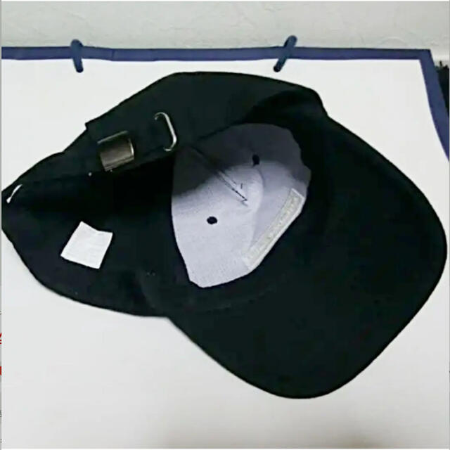 NUMBER (N)INE(ナンバーナイン)のＮＵＭＢＥＲ(Ｎ)ＩＮＥナンバーナイン白銀刺繍ＢＯＸロゴ黒キャップフリー新品 メンズの帽子(キャップ)の商品写真