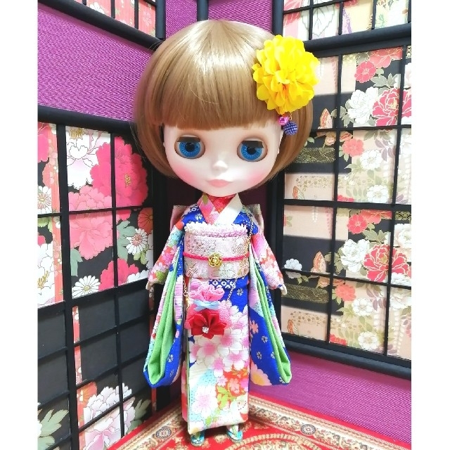 ぬいぐるみ/人形【夢人屋呉服店】ブライス　着物　黄色いお花飾りのお着物セット　足袋・草履付き