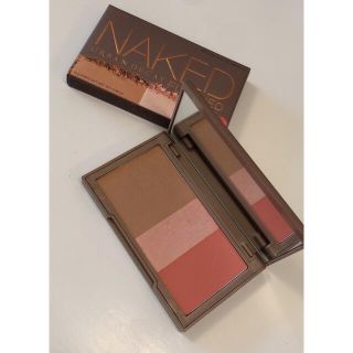 アーバンディケイ(Urban Decay)のアーバンディケイ14g  NAKED3カラーパレット(フェイスカラー)