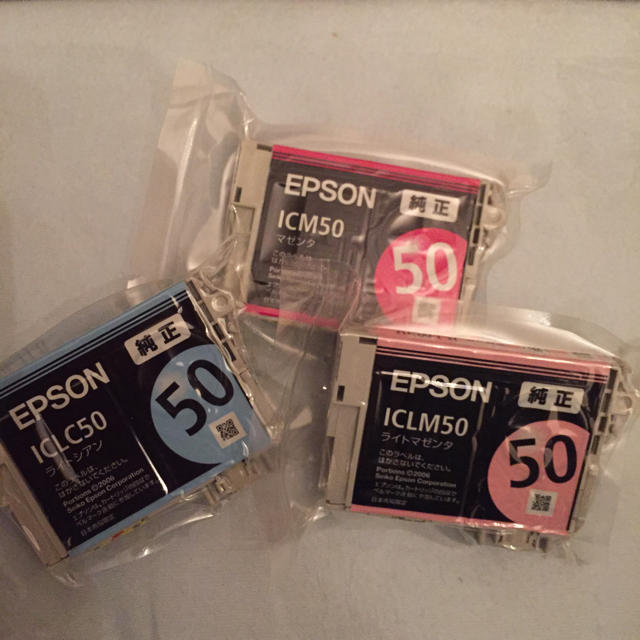 値下げ！純正★EPSON 50 インクカートリッジ スマホ/家電/カメラのPC/タブレット(PC周辺機器)の商品写真