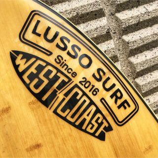 クイックシルバー(QUIKSILVER)の正規品☆LUSSO SURF 防水ステッカー　ブラック　ロンハーマン(サーフィン)