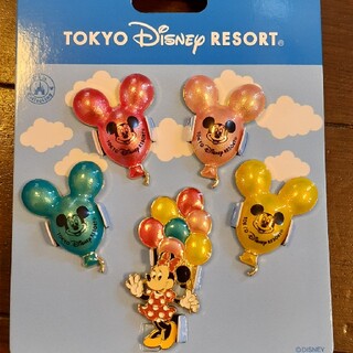 ディズニー(Disney)の東京ディズニー　ミッキーバルーン　ピンバッジ　大人気商品　新品(バッジ/ピンバッジ)