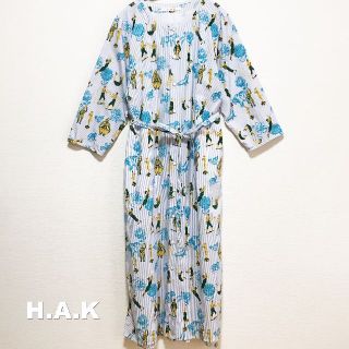 ハク(H.A.K)の【H.A.K】ハク ストライプ サーカス総柄 スナップボタン シャツ ワンピース(ロングワンピース/マキシワンピース)