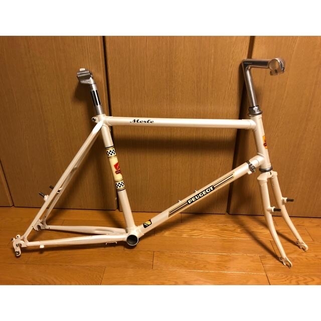 Peugeot(プジョー)のPeugeot Merle(サイズ42cm) スポーツ/アウトドアの自転車(自転車本体)の商品写真