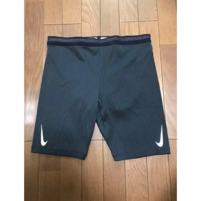 NIKE(ナイキ)の【新品】ナイキ(NIKE) ショートタイツ エアロスウィフト ハーフタイツ2XL メンズのパンツ(ショートパンツ)の商品写真