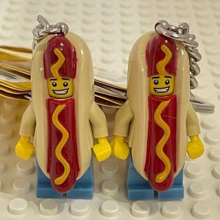 レゴ(Lego)のLEGO ホットドッグ　キーホルダー　ミニフィグ　キーリング(積み木/ブロック)