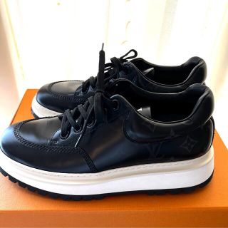 LOUIS VUITTON - ヴィトン スニーカー メンズ ブラック の通販 LOUIS VUITTON - ヴィトン スニーカー メンズ ブラック の通販