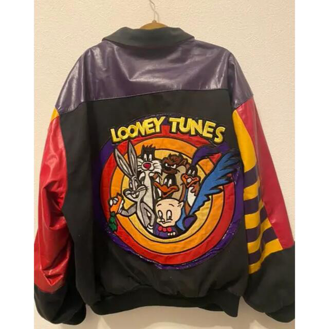 LOONEY TUNES スタジャン LOONEY TUNES スタジャン