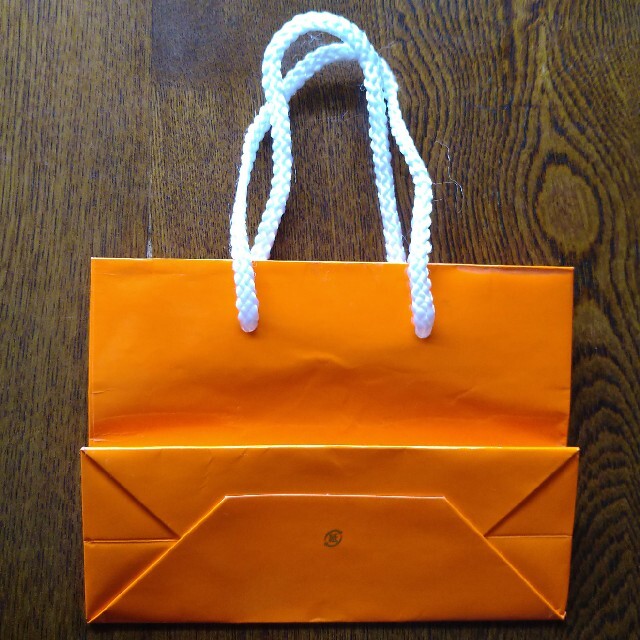 Folli Follie(フォリフォリ)のフォリフォリ　紙袋 レディースのバッグ(ショップ袋)の商品写真