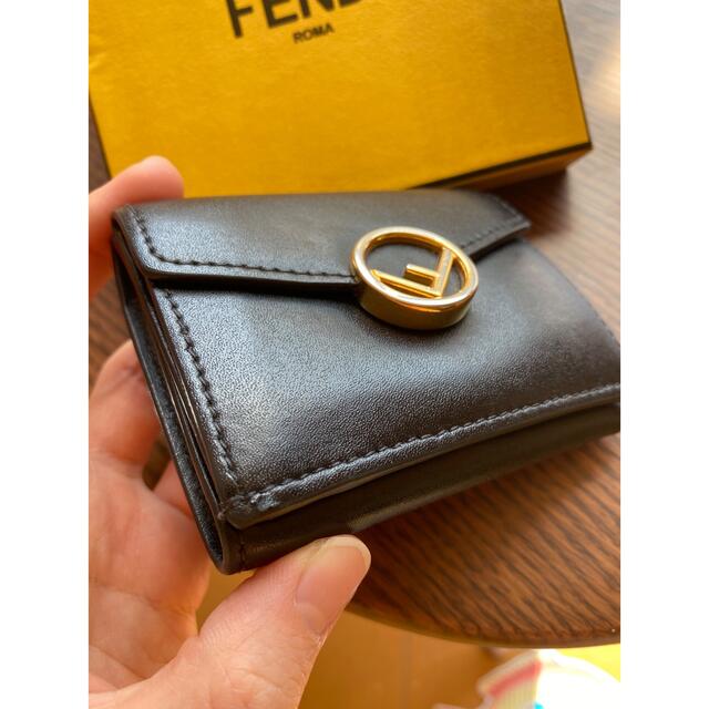 FENDI 三つ折り財布