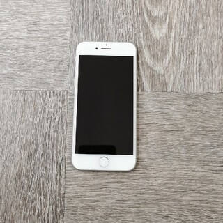 アイフォーン(iPhone)のIPhone 7 32GB(スマートフォン本体)