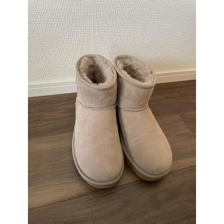 アグ(UGG)のUGG アグ ムートンブーツ　クラシックミニ2(ブーツ)