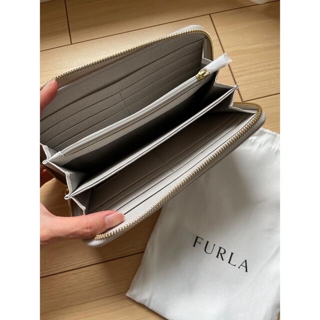 FURLA フルラ  財布　長財布　新品未使用品