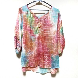 VIVIENNE TAM(チュニック)のフリマアイテム一覧 VIVIENNE TAM(チュニック)のフリマアイテム一覧