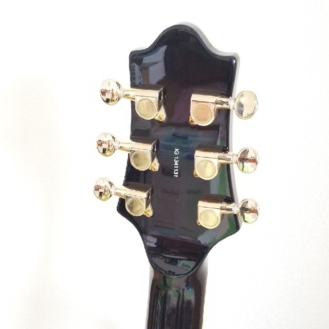 ESP(イーエスピー)の正規品 世界限定400本 Paul Smith×ESP MINI V GUITA 楽器のギター(エレキギター)の商品写真