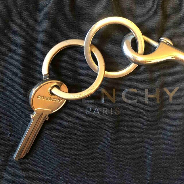 GIVENCHY(ジバンシィ)の正規 Givenchy ジバンシィ OBSEDIA キーリング ネックストラップ メンズのアクセサリー(ネックレス)の商品写真