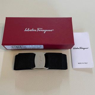 サルヴァトーレフェラガモ(Salvatore Ferragamo)のフェラガモ  バレッタ　リボンバレッタ(バレッタ/ヘアクリップ)