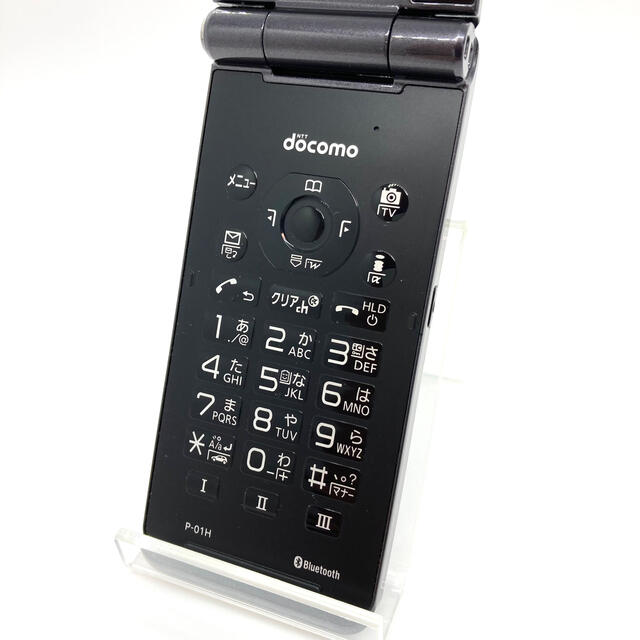 Panasonic(パナソニック)の液晶美品 docomo P-01H ダークメタル FOMA ブラック 3G スマホ/家電/カメラのスマートフォン/携帯電話(携帯電話本体)の商品写真