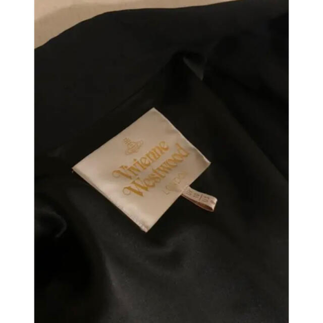 Vivienne Westwood(ヴィヴィアンウエストウッド)の期間限定値下げ Vivienne Westwoodゴールドレーベル ライトコート レディースのジャケット/アウター(ロングコート)の商品写真
