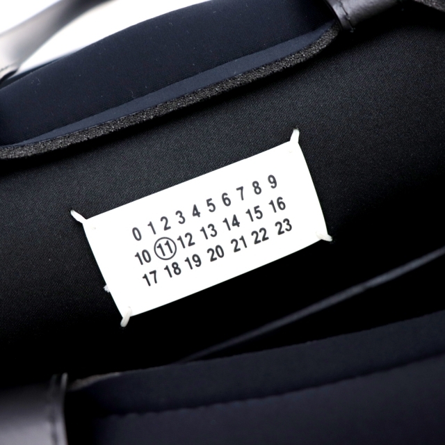 MM6(エムエムシックス)の新品同様 メゾンマルジェラ 20SS アウトライン トートバッグ ユニセックス メンズのバッグ(トートバッグ)の商品写真