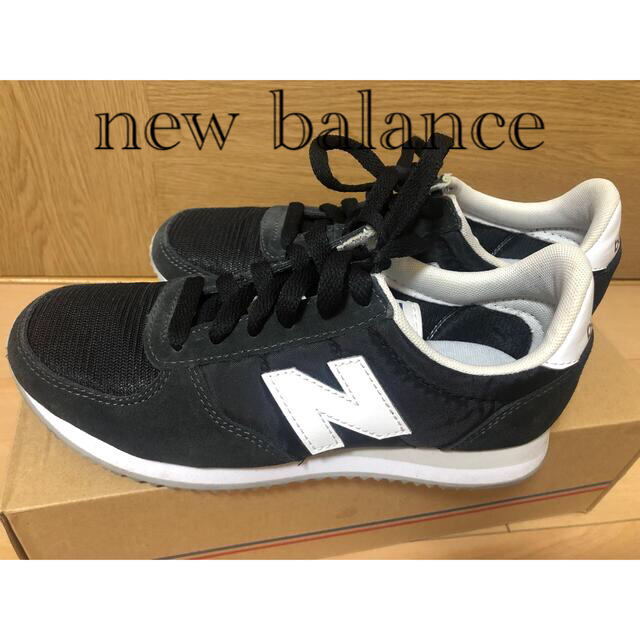 New balance スニーカー