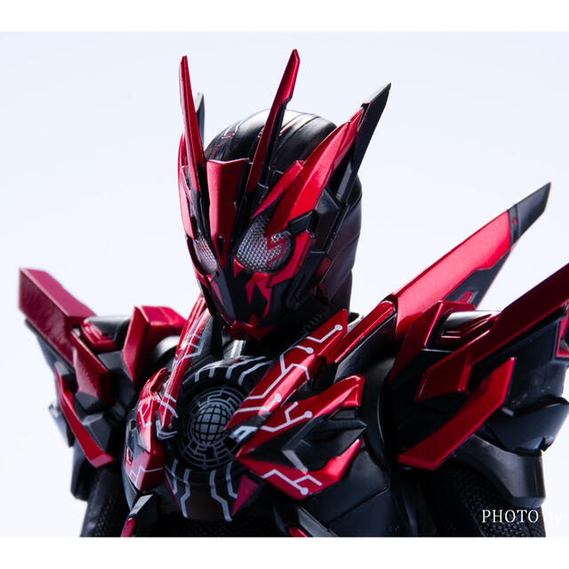 新品 S.H.Figuarts 仮面ライダーゼロワン ヘルライジングホッパー