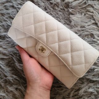 シャネル(CHANEL)の【極美品】シャネル フラップロングウォレット ホワイト(財布)