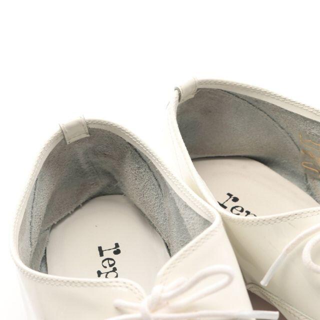 repetto(レペット)のRepetto カジュアルシューズ エナメルレザー ホワイト レディースの靴/シューズ(ローファー/革靴)の商品写真