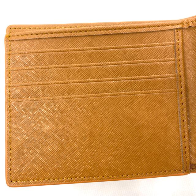 流行りのくすみカラー 本革 コードバン風 二つ折り財布 黄 茶 メンズのファッション小物(折り財布)の商品写真