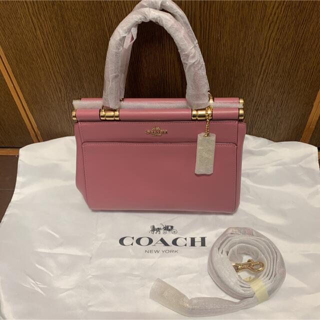 ショルダーバック【未使用】coach ショルダーバック