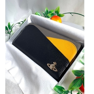 ヴィヴィアン(Vivienne Westwood) 財布（イエロー/黄色系）の通販 79点 