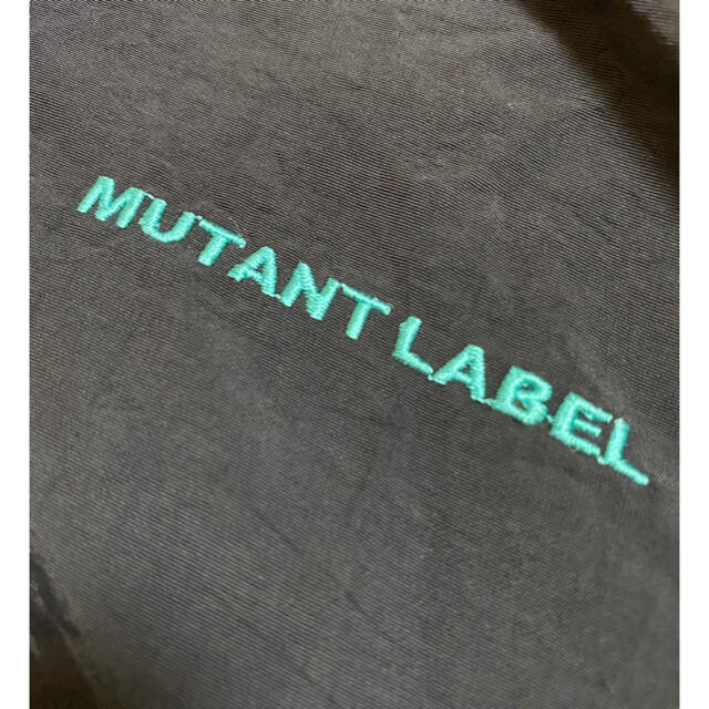 mutant label ミュータント　ナイロンジャケット　XL メンズのジャケット/アウター(ナイロンジャケット)の商品写真