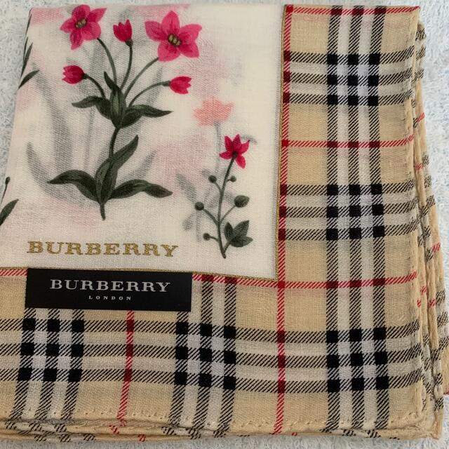 BURBERRY(バーバリー)のバーバリー　ハンカチ⑨ レディースのファッション小物(ハンカチ)の商品写真