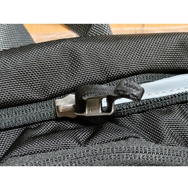 ARC'TERYX(アークテリクス)の【新品】アークテリクス マカ2 maka2 ボディバッグ ブラック メンズのバッグ(ボディーバッグ)の商品写真