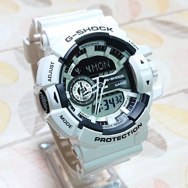 超美品【CASIO/G-SHOCK】デジアナ メンズ腕時計GA-400-7AJF