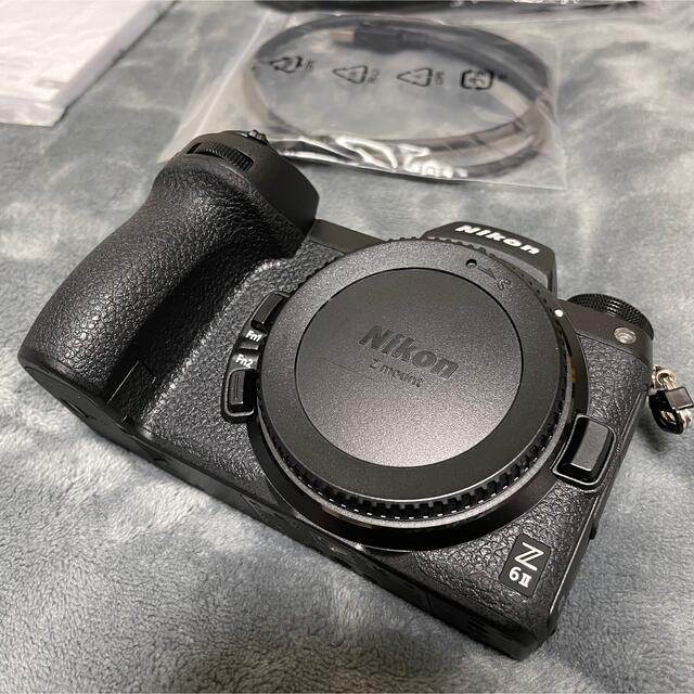 【美品】 Nikon Z6II ボディ ＋ Smallrig L字プレート