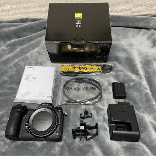 ニコン(Nikon)の【美品】 Nikon Z6II ボディ ＋ Smallrig L字プレート(ミラーレス一眼)