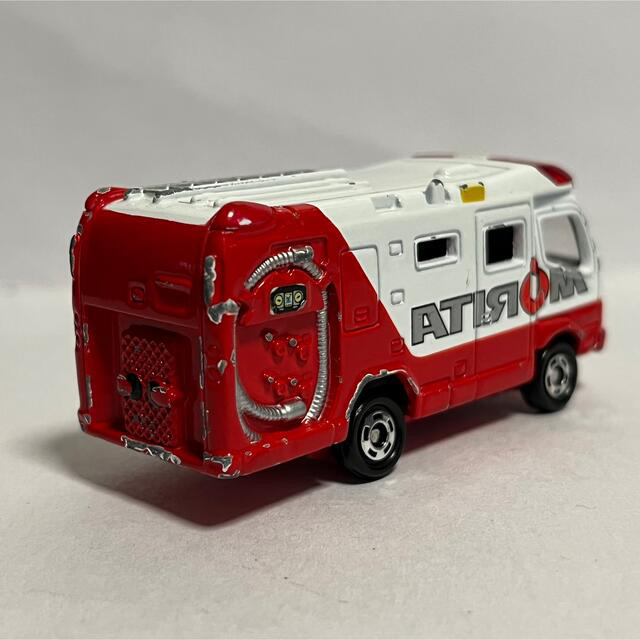 トミカ　消救車　モリタ　ランクル エンタメ/ホビーのおもちゃ/ぬいぐるみ(ミニカー)の商品写真