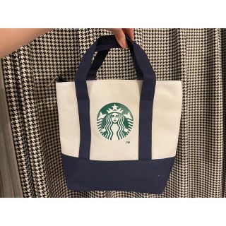 Starbucks Coffee - 【スターバックス中国限定 】キーホルダー ベアリスタ コーヒーマシンタイプの通販｜ラクマ