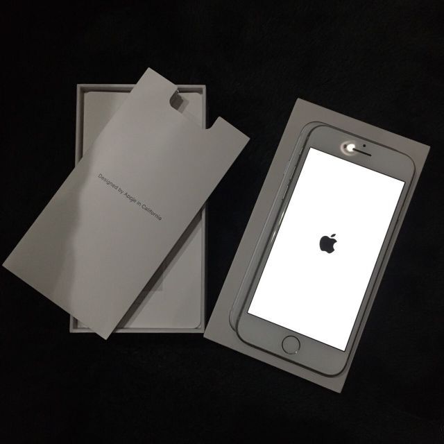 iphone8 64GB(マイク不具合有）/SIMロック有り - スマートフォン本体