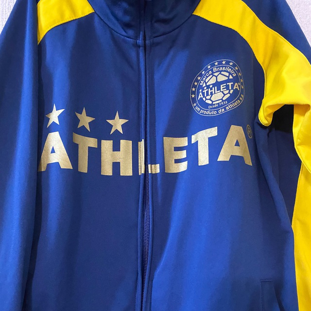 ATHLETA(アスレタ)のATHLETA中綿ベンチコート・ジャージ上下 スポーツ/アウトドアのサッカー/フットサル(ウェア)の商品写真