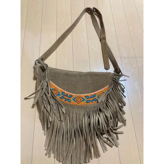 ザラ(ZARA)のZARA❁フリンジバッグ❁ショルダーバッグ(ショルダーバッグ)