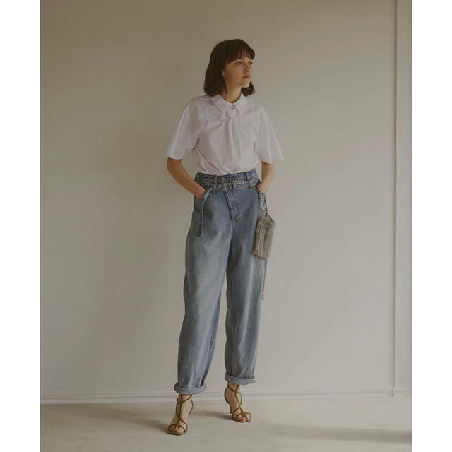 Ameri VINTAGE(アメリヴィンテージ)の【ぱんみみ様専用】CLASSIC WIDE DENIM  完売品 レディースのパンツ(デニム/ジーンズ)の商品写真