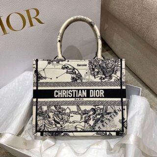 ディオール(Christian Dior) 新作 トートバッグ(レディース)の通販 25 