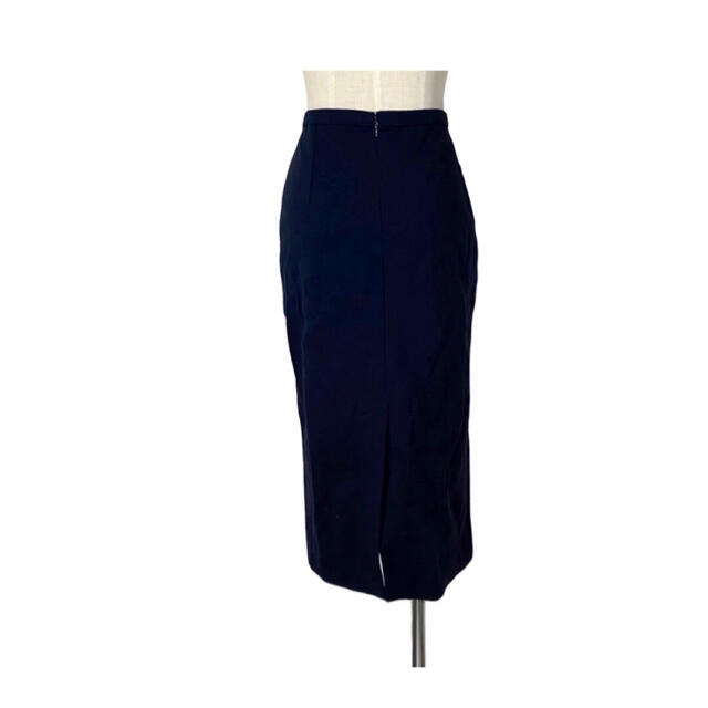 Blumarine(ブルマリン)のBlumarine イタリア製 柔らかフィット美形タイトスカート レディースのスカート(ひざ丈スカート)の商品写真