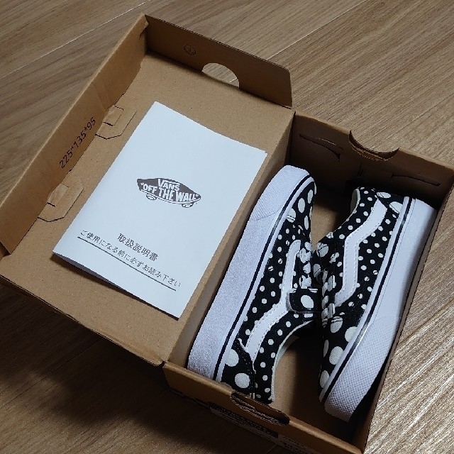 VANS(ヴァンズ)のVANS OLD SKOOLキッズスニーカー　17cm　ドット柄 キッズ/ベビー/マタニティのキッズ靴/シューズ(15cm~)(スニーカー)の商品写真