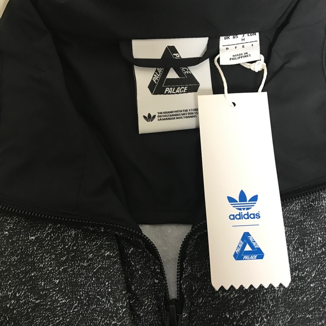 PALACE - 新品 タグ付 パレス アディダス コラボ プリント PALACE - 新品 タグ付 パレス アディダス コラボ プリント