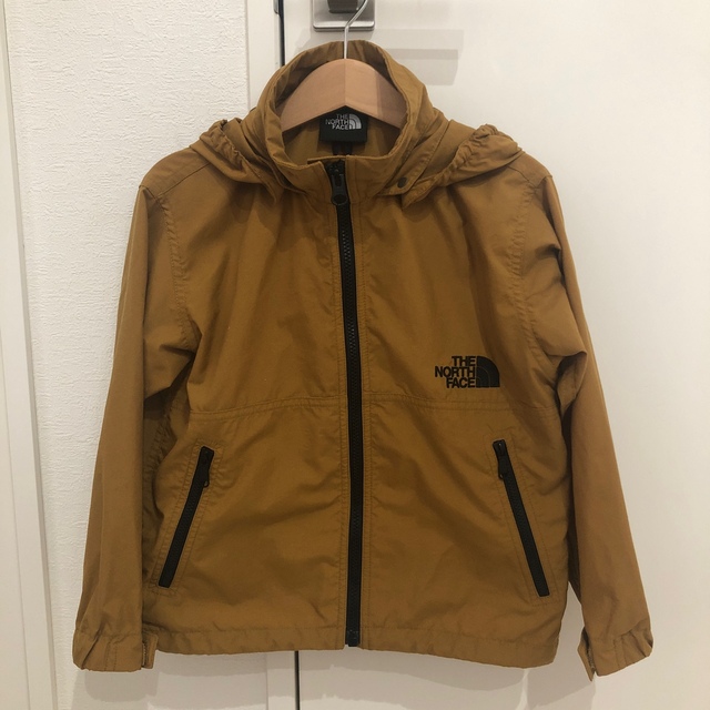 THE NORTH FACE(ザノースフェイス)のTHE NORTH FACE マウンテンパーカー110 キッズ/ベビー/マタニティのキッズ服男の子用(90cm~)(ジャケット/上着)の商品写真