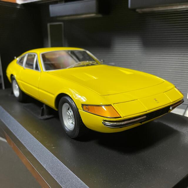 BBR フェラーリ365GTB4 デイトナ - 模型