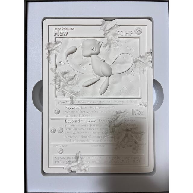 大人気新作 Pokemon Arsham Daniel ポケモン Mew ポケモン Card 彫刻+オブジェ 